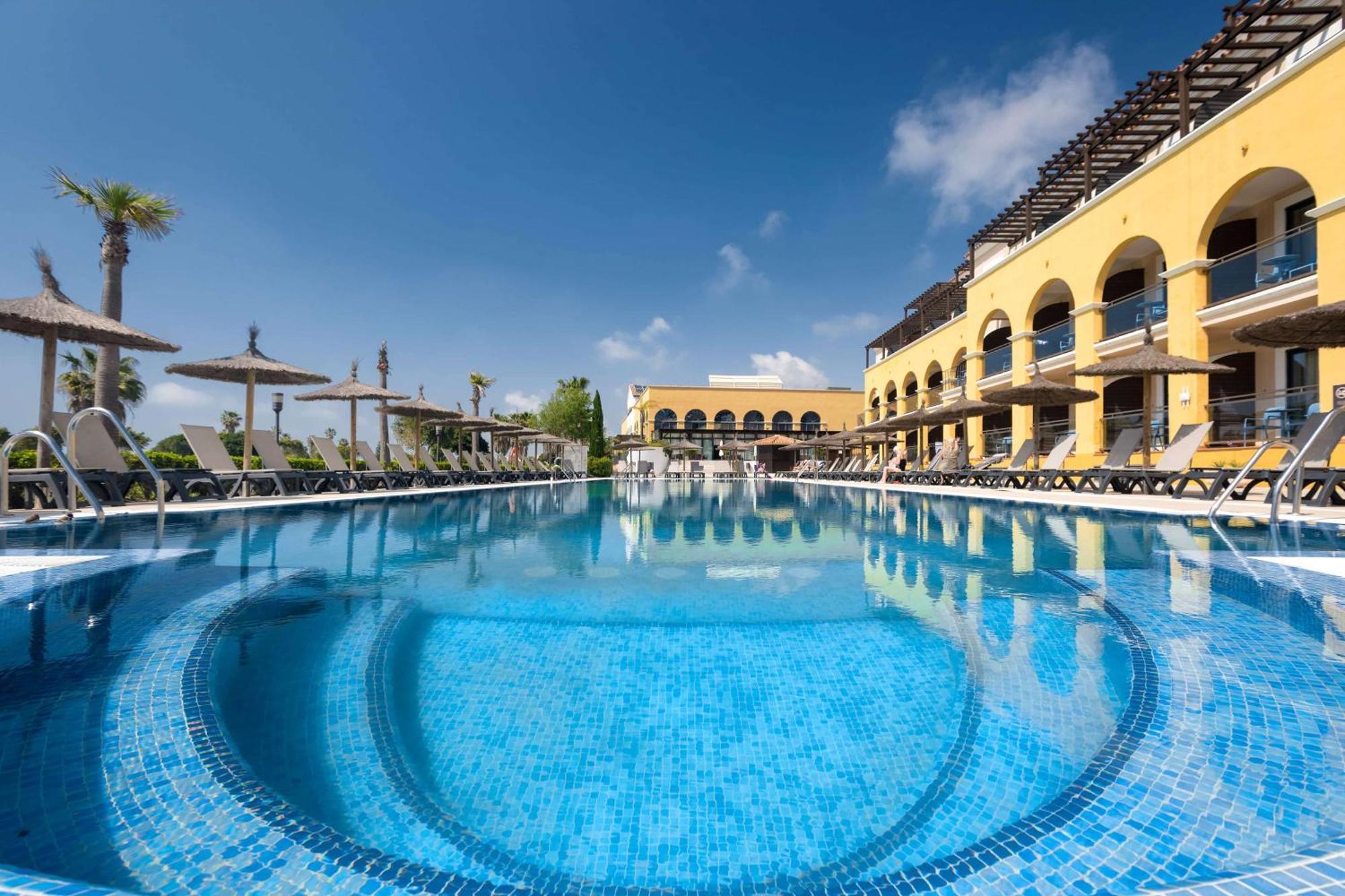 Barcelo Costa Ballena Golf & Spa Exterior photo
