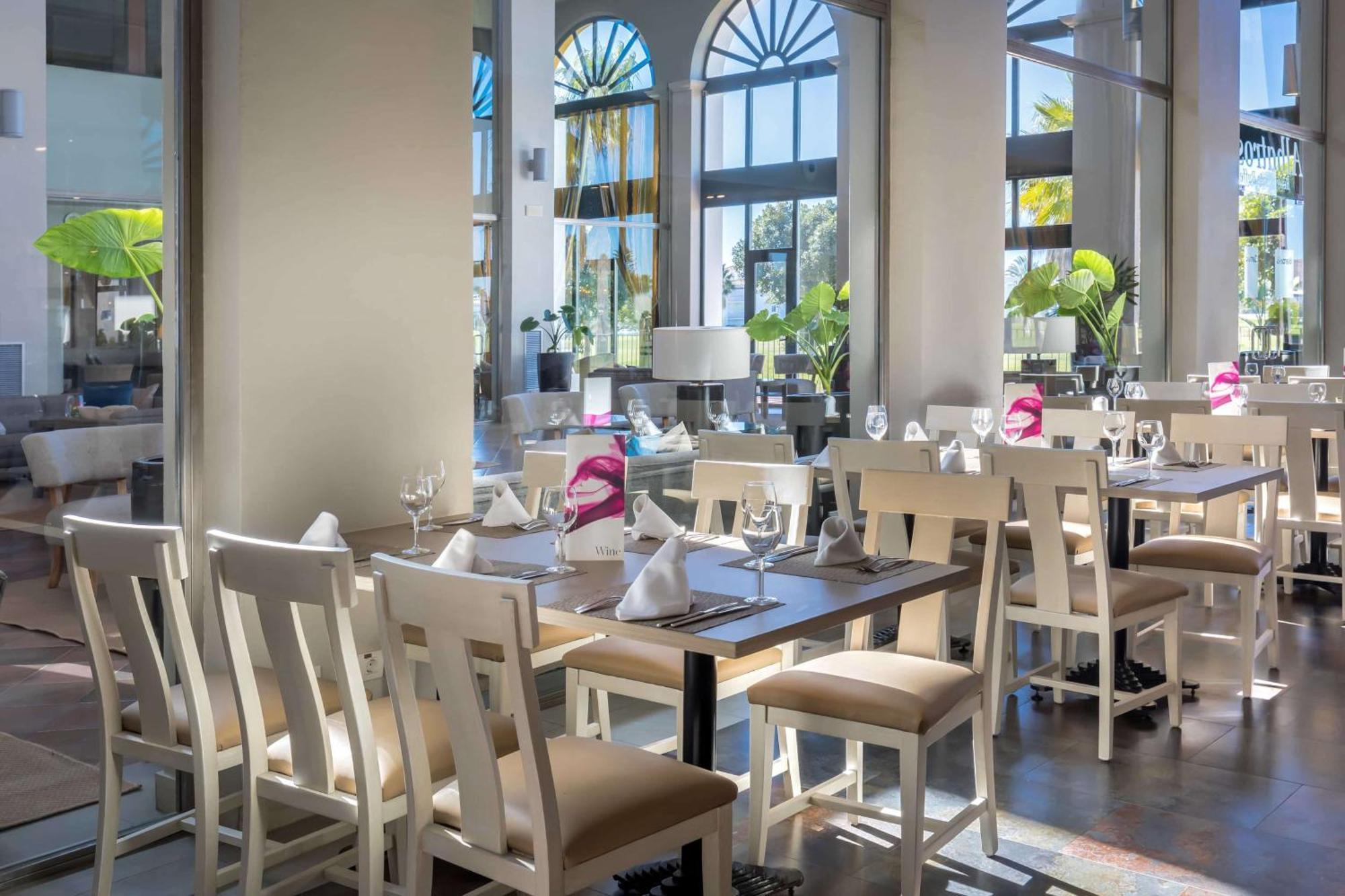 Barcelo Costa Ballena Golf & Spa Exterior photo